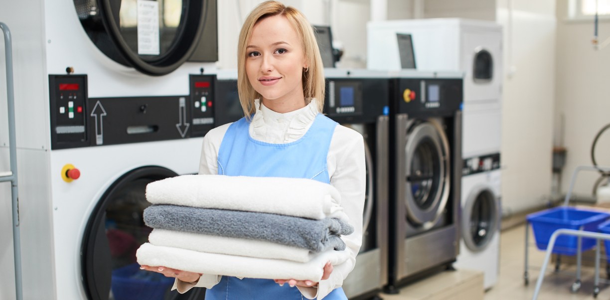 5 Benefits of Commercial Laundry Services