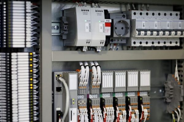 Servo System Controllers: What They Are And How They Work?