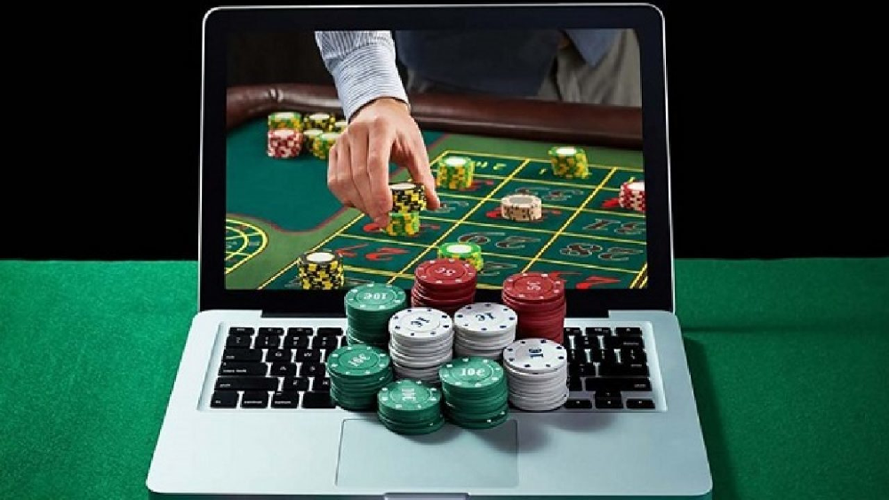 Bitcoin Blackjack: Why You Should Play and How to Win