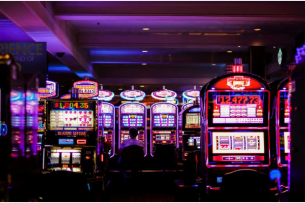 Online Casinos – Learn How To Start Playing Slot Games!